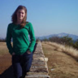 Meet your Posher, Courtney